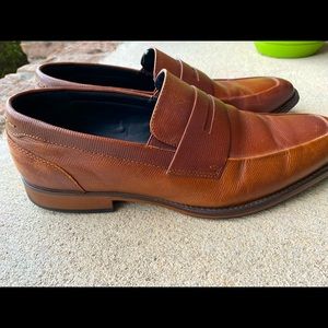 Men’s dress shoes
